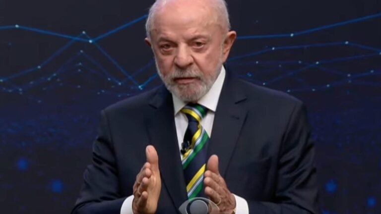 Lula diz que não protege Lulinha como Bolsonaro protegeu