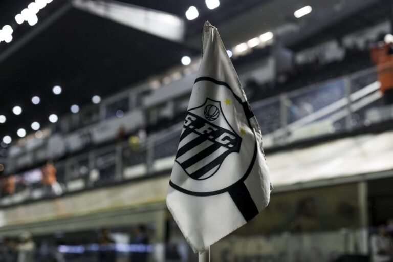 Santos consolida recuperação no Brasileirão com vitórias fora