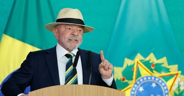 Pesquisa Alfa mostra 50% dos eleitores desaprovam Lula