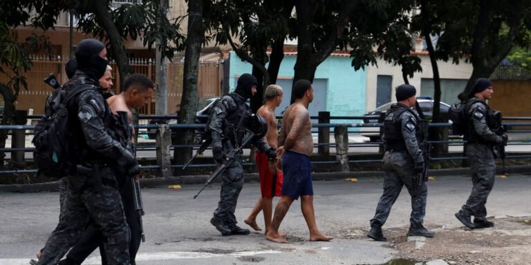 Governo do RJ deverá adquirir câmeras para policiais