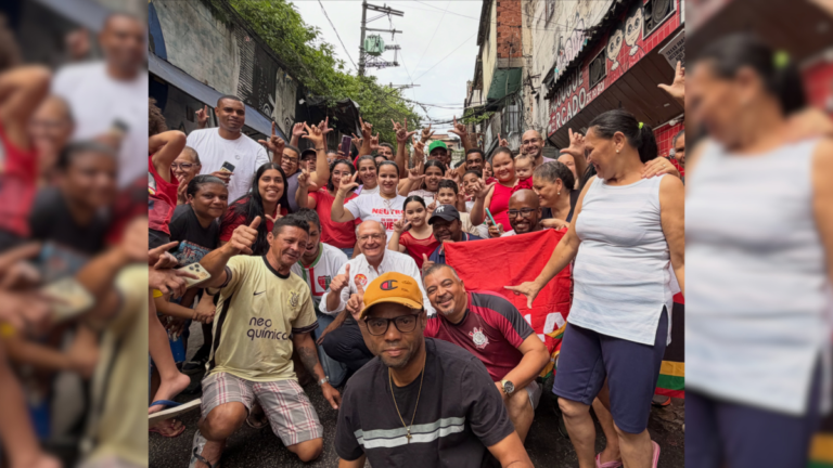 Alckmin reúne 58 prefeitos e visita comícios para atrair centro