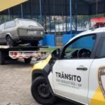 Operação retira cinco veículos abandonados em São Sebastião
