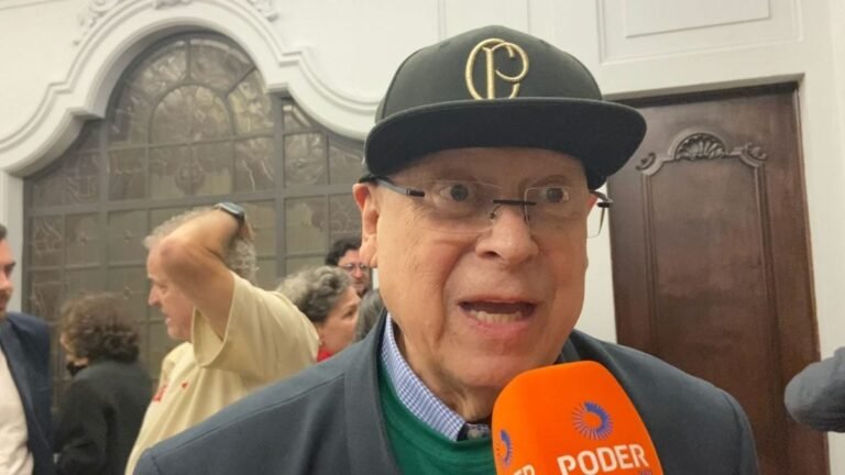 Dirceu afirma que Flávio Bolsonaro não abrirá sigilos bancários