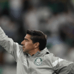 Abel faz revelações sobre pênaltis no Palmeiras e exalta