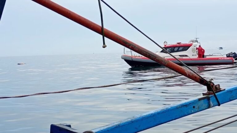 🚨 CORPO É ENCONTRADO BOIANDO PRÓXIMO À PRAIA DE PONTA DAS CANAS, EM ILHABELA