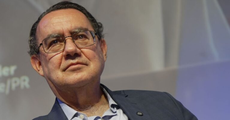 Augusto Cury disputa a Presidência com o número