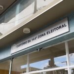 Ubatuba apreende propaganda irregular em dois bairros