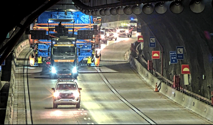 Operação especial transporta carga de 517 toneladas na Tamoios