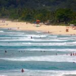 São Sebastião mantém 10 pontos impróprios, libera três praias