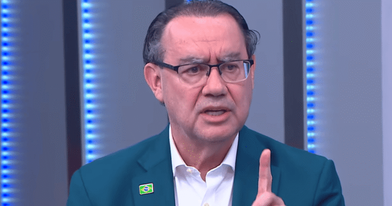 Cury propõe limite de oito anos ao STF