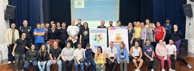 Caraguatatuba forma 100 servidores contra trabalho infantil